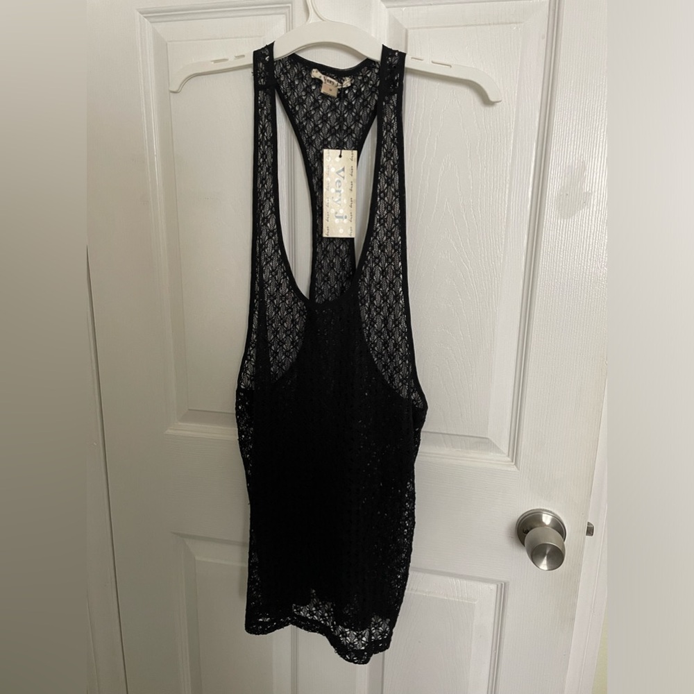Very J coverup. black. One size/Medium. New with tags.